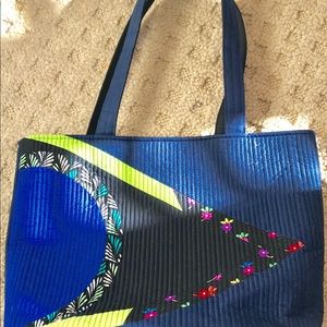 Vera Bradley tote
